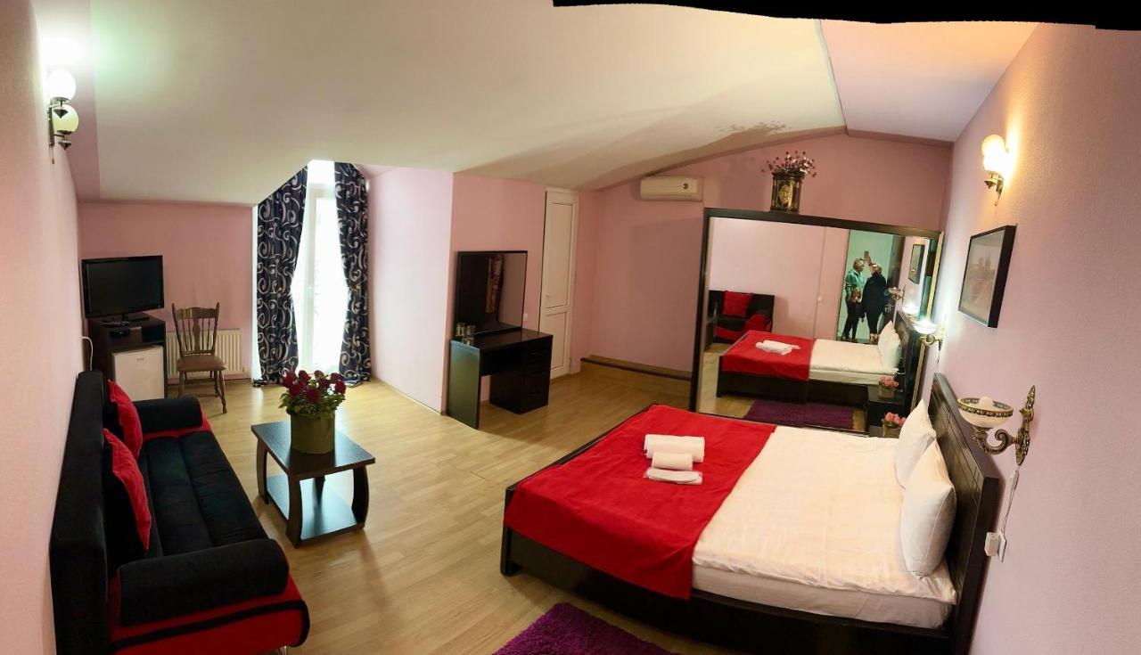 Qeroli Old Town Otel Tiflis Dış mekan fotoğraf